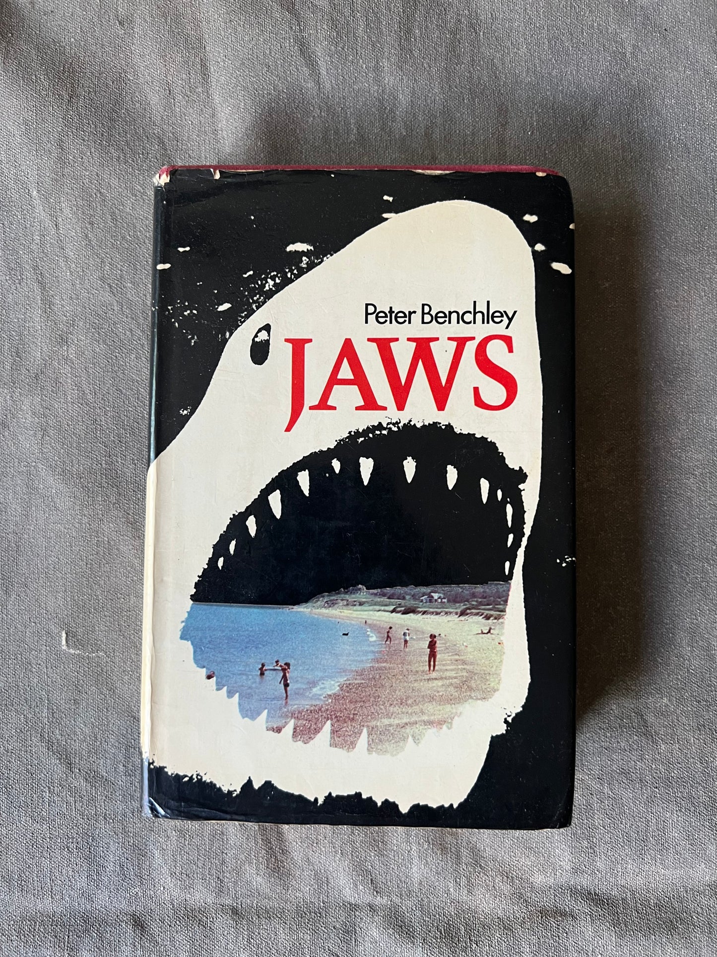 Peter Benchley’s Jaws Hardback Book 1st Edition 1974 (UK EDITION)