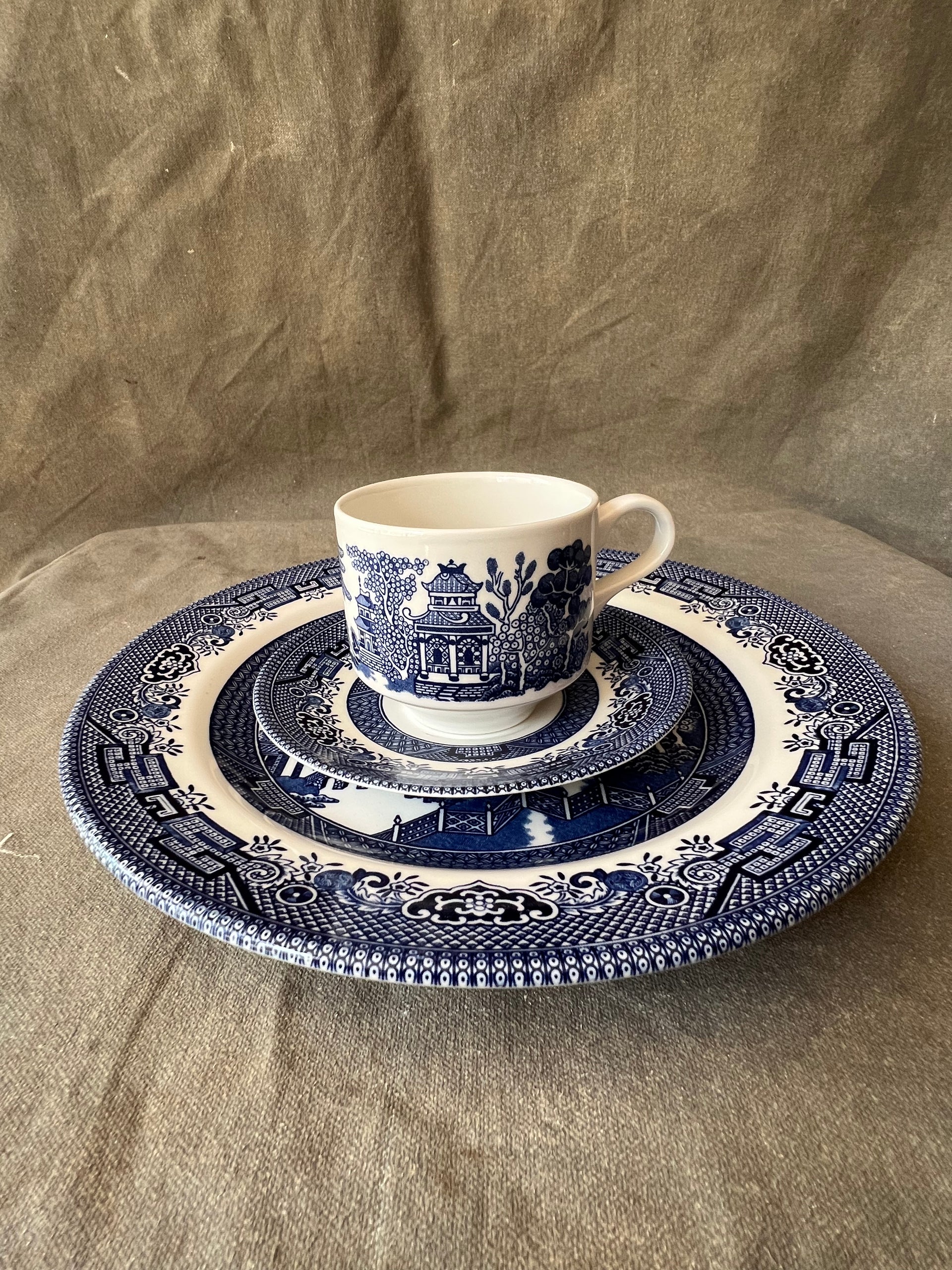 Cups & Saucers – Churchill Home