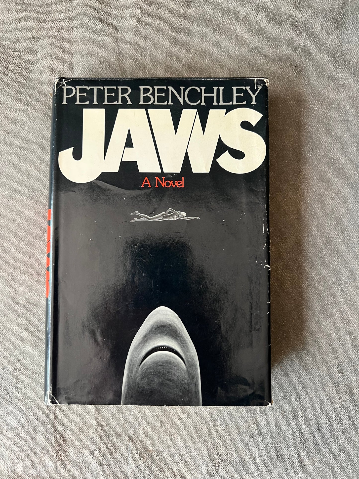 JAWS by PETER BENCHLEY HARDCOVER 1ST EDITION 1974 (US EDITION)